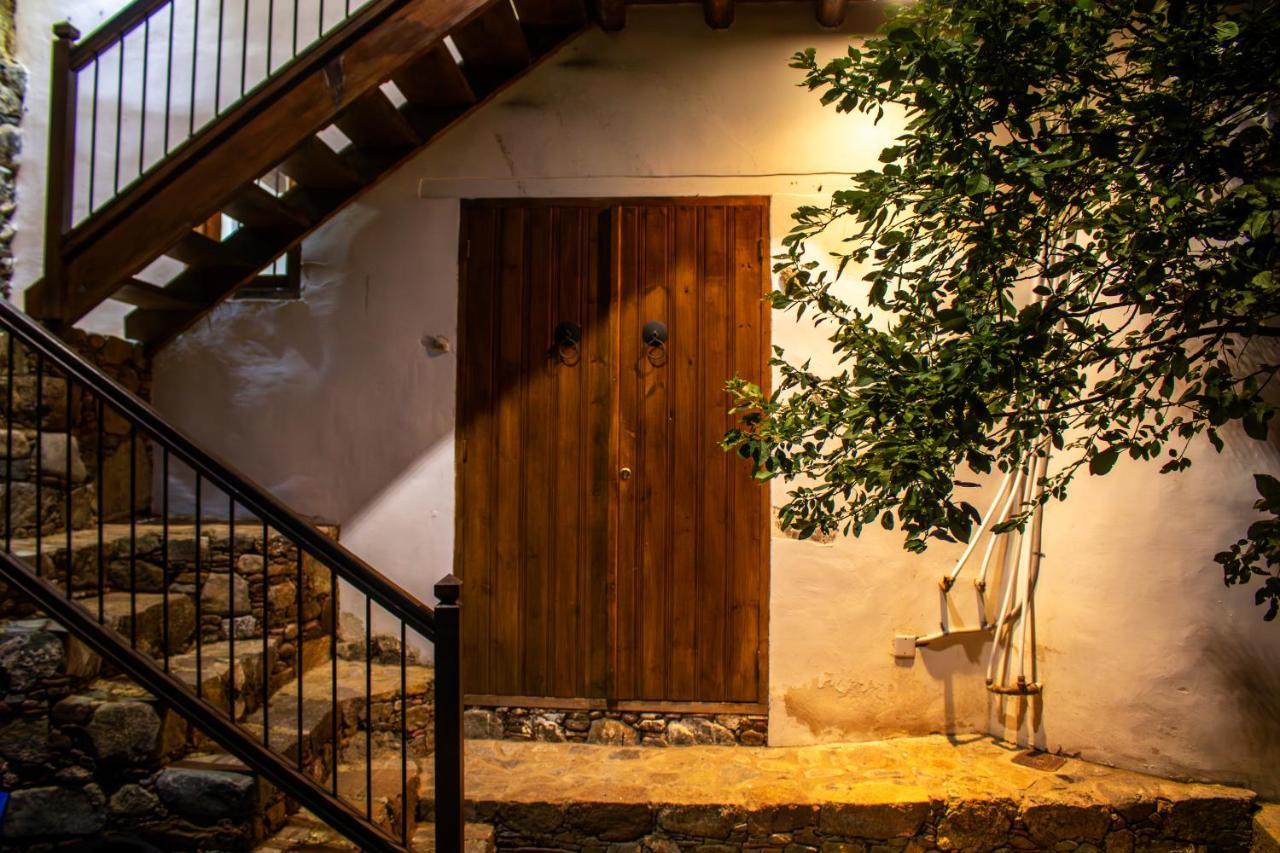 カコペトリア Αρχοντικό Αλεξάνδρουヴィラ エクステリア 写真